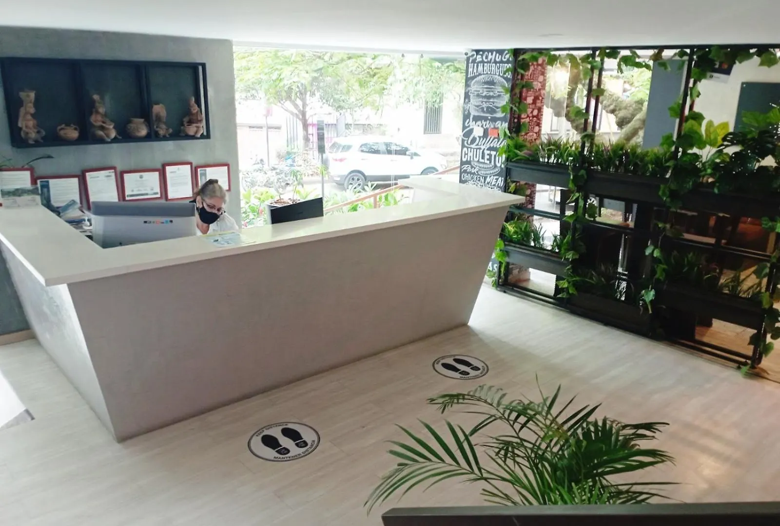 Apartamento San Peter Aparta Suite En La 70 Laureles Medellín